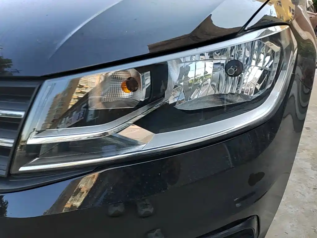 Volkswagen Santana — миниатюра 24