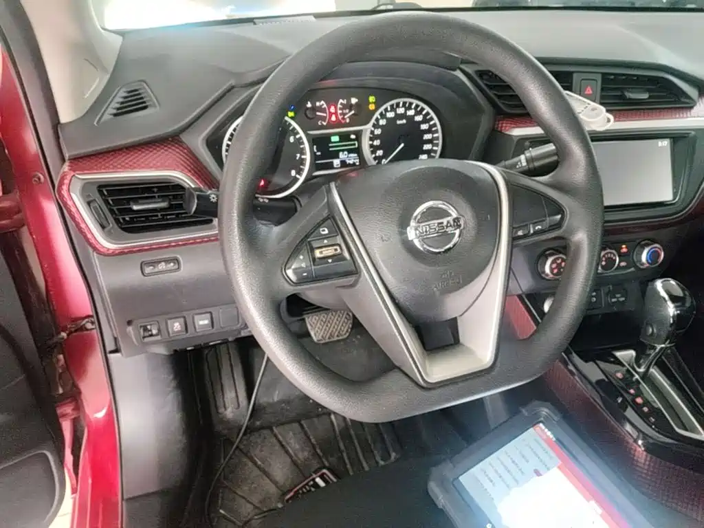Nissan Bluebird — миниатюра 11