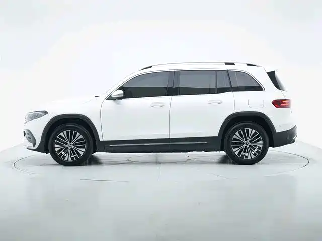 Mercedes-Benz EQB — миниатюра 6