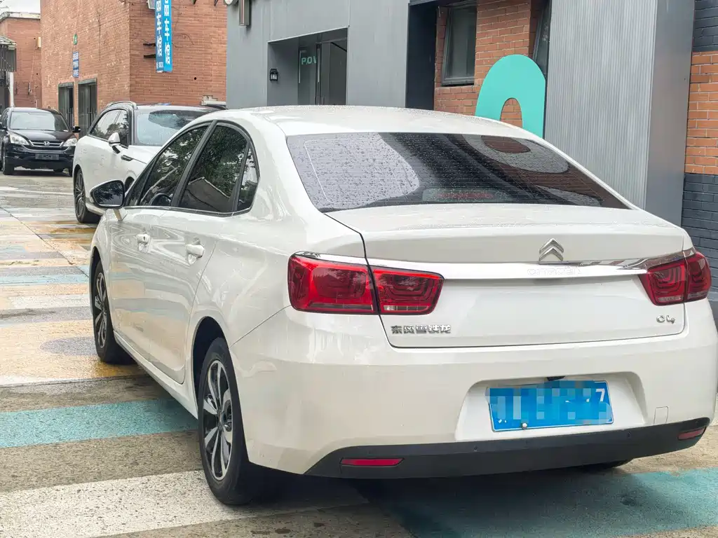 Citroen C4 — миниатюра 6