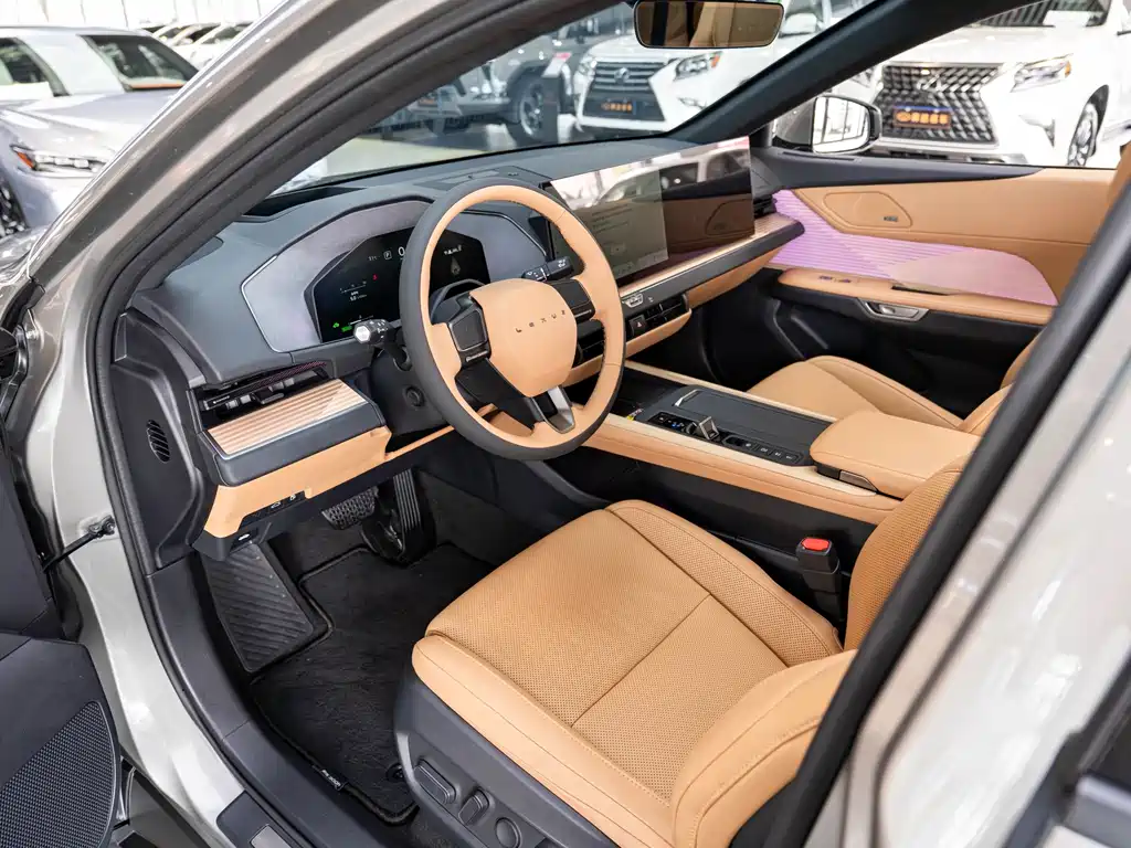 Lexus ES — миниатюра 9