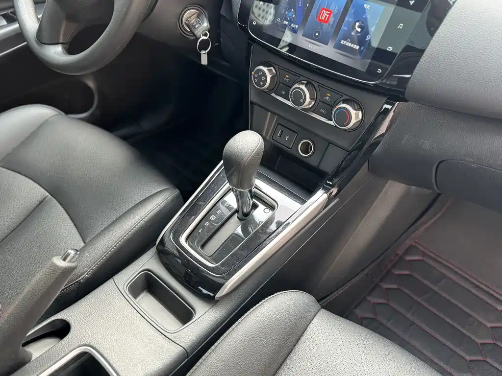 Nissan Sylphy — миниатюра 15