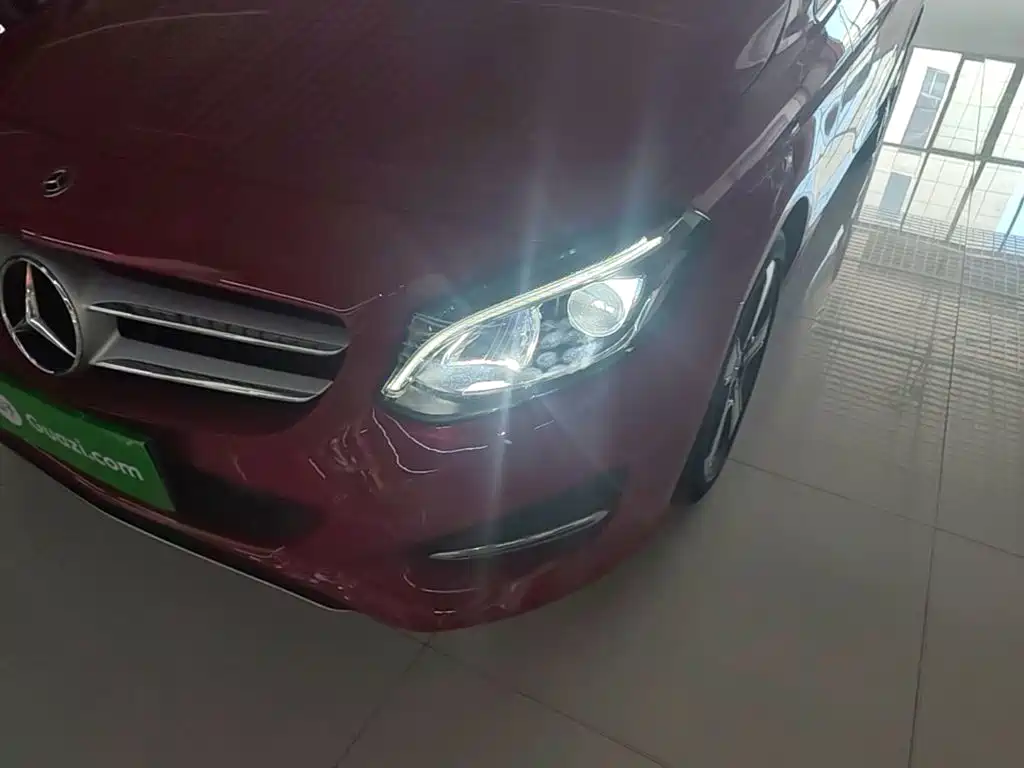 Mercedes-Benz B-Class — миниатюра 24
