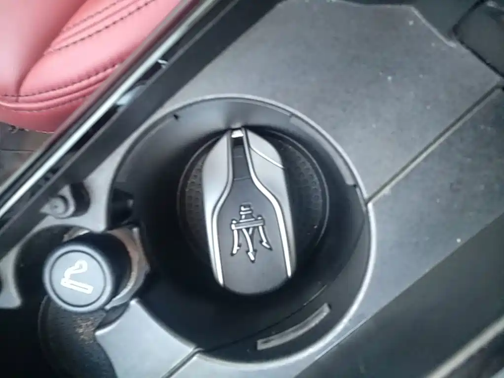 Maserati Levante — миниатюра 9