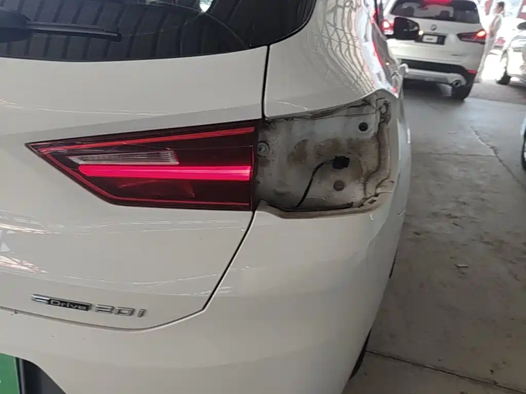 BMW X2 (Import) — миниатюра 8