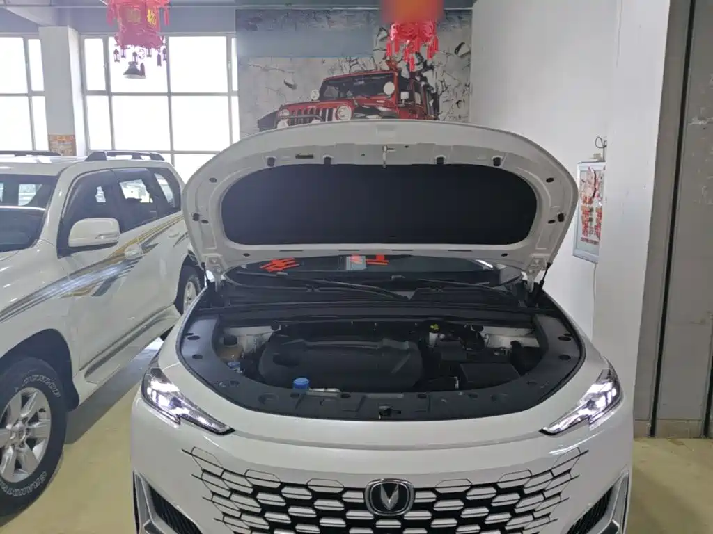 Changan UNI-K — миниатюра 20