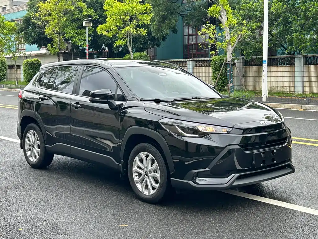 Toyota Frontlander — миниатюра 3