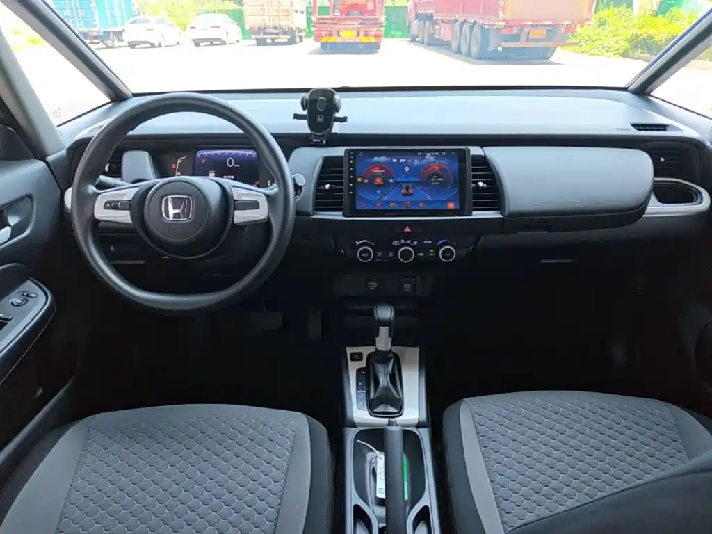Honda Fit — миниатюра 10