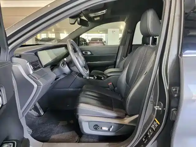 Li Auto Li ONE — миниатюра 4