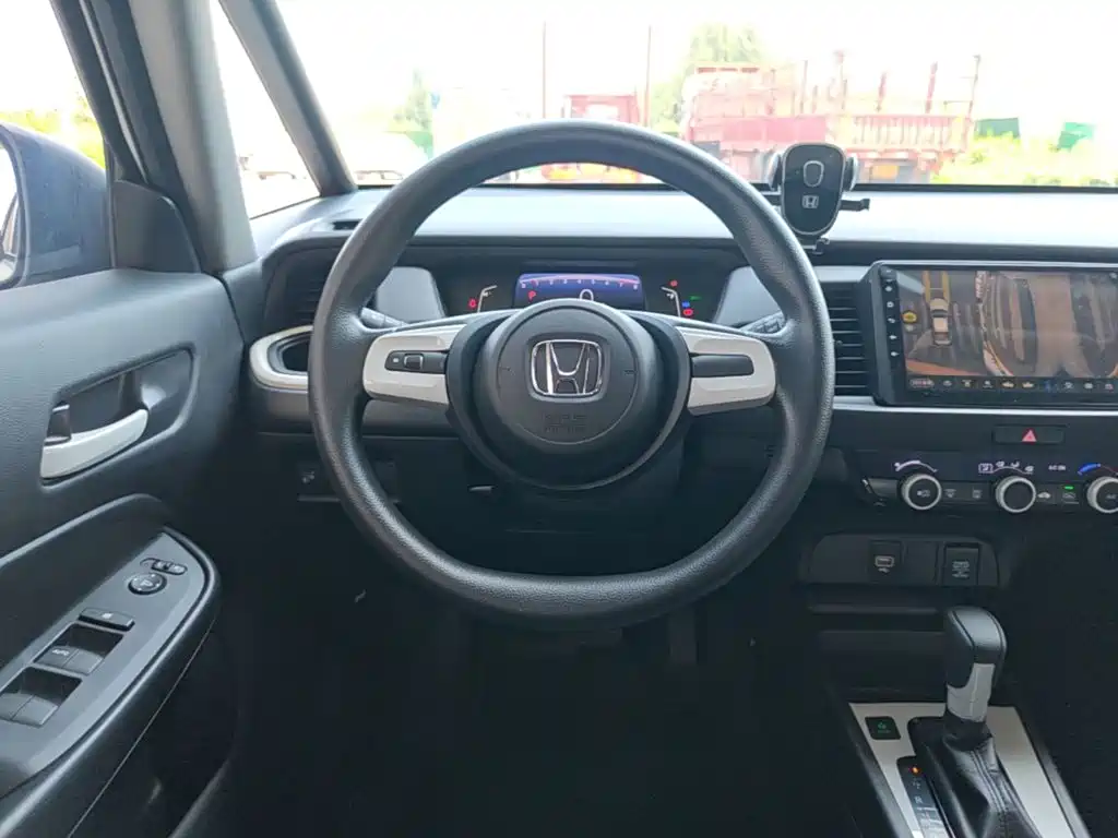 Honda Fit — миниатюра 11