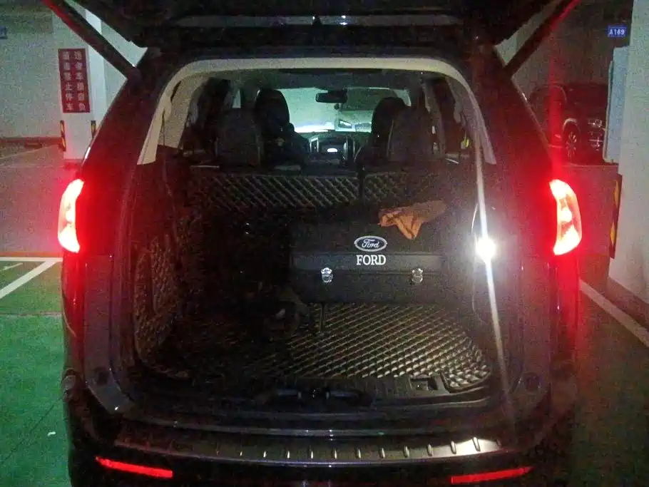 Ford Edge — миниатюра 4