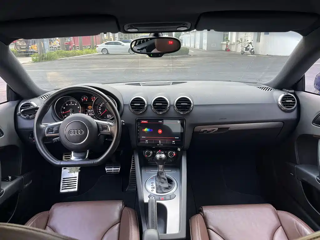 Audi TT — миниатюра 5