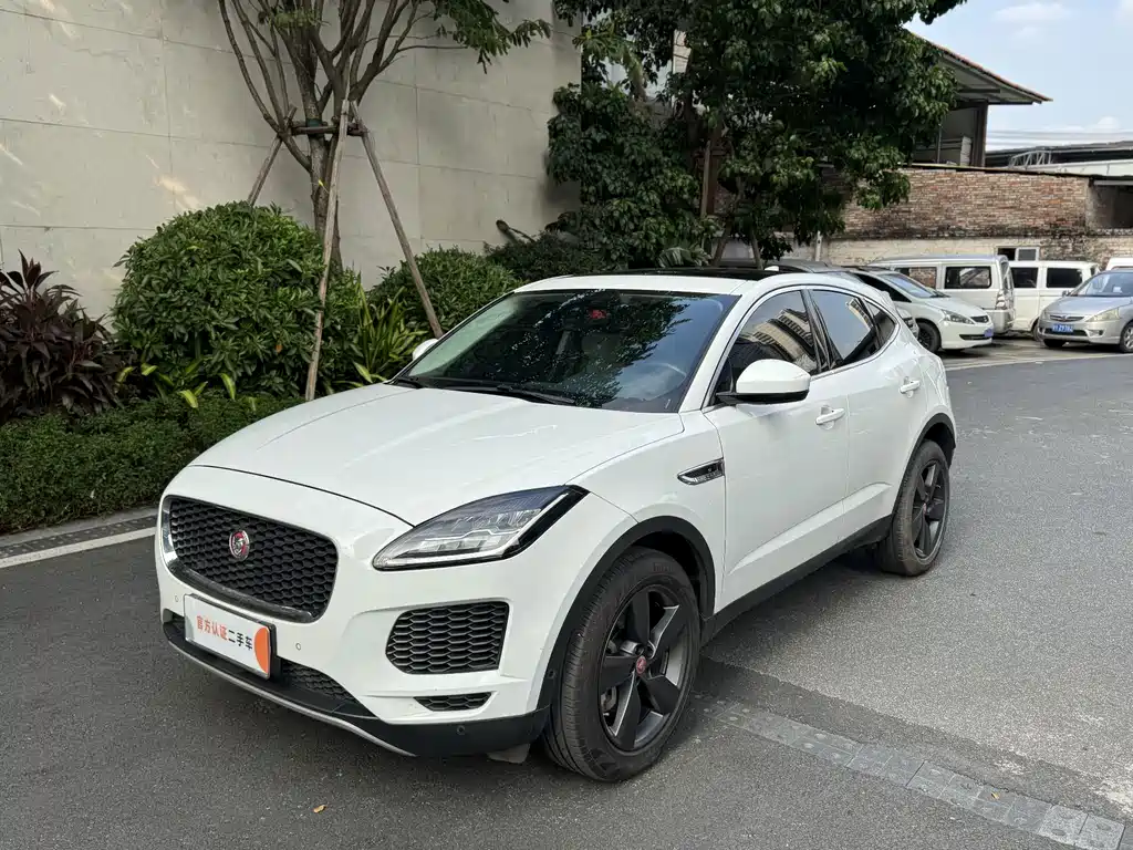 Jaguar E-PACE