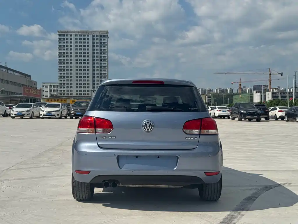 Volkswagen Golf — миниатюра 5