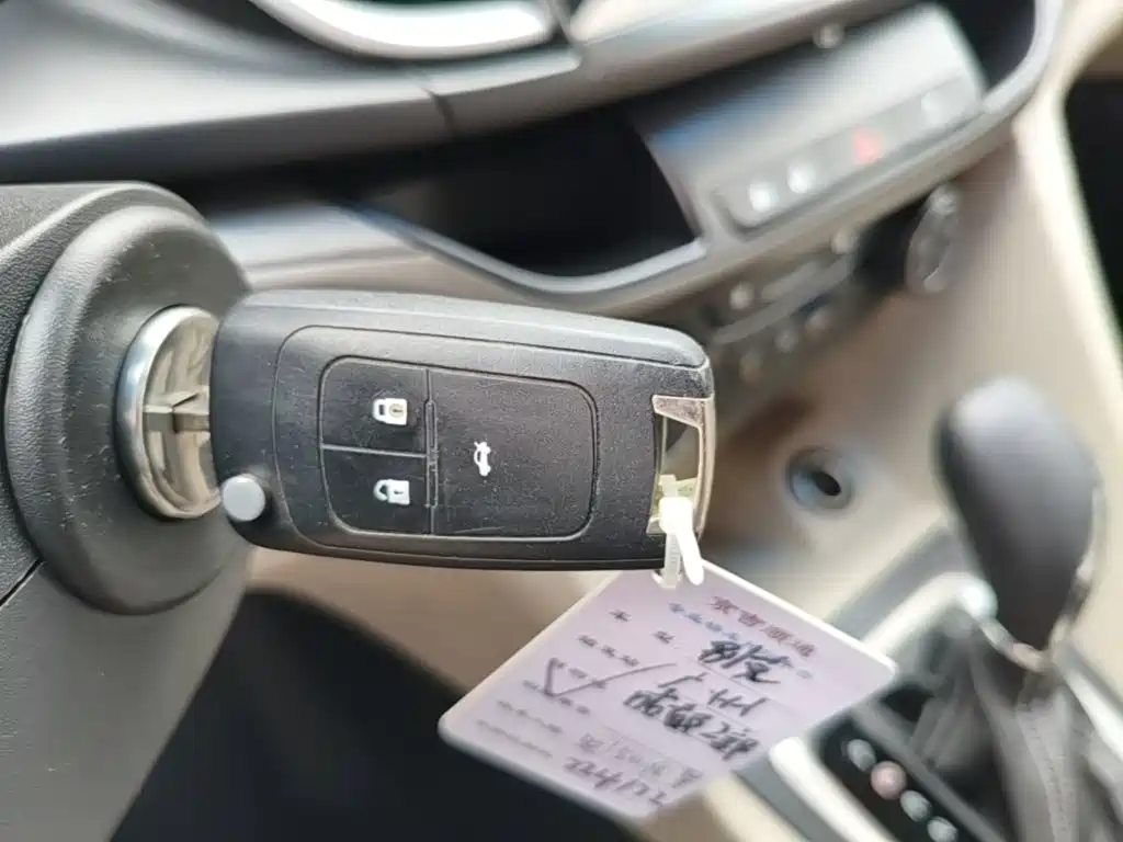 Buick Excelle — миниатюра 9