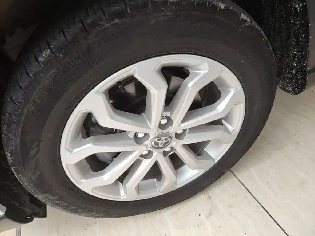 Toyota Frontlander — миниатюра 23