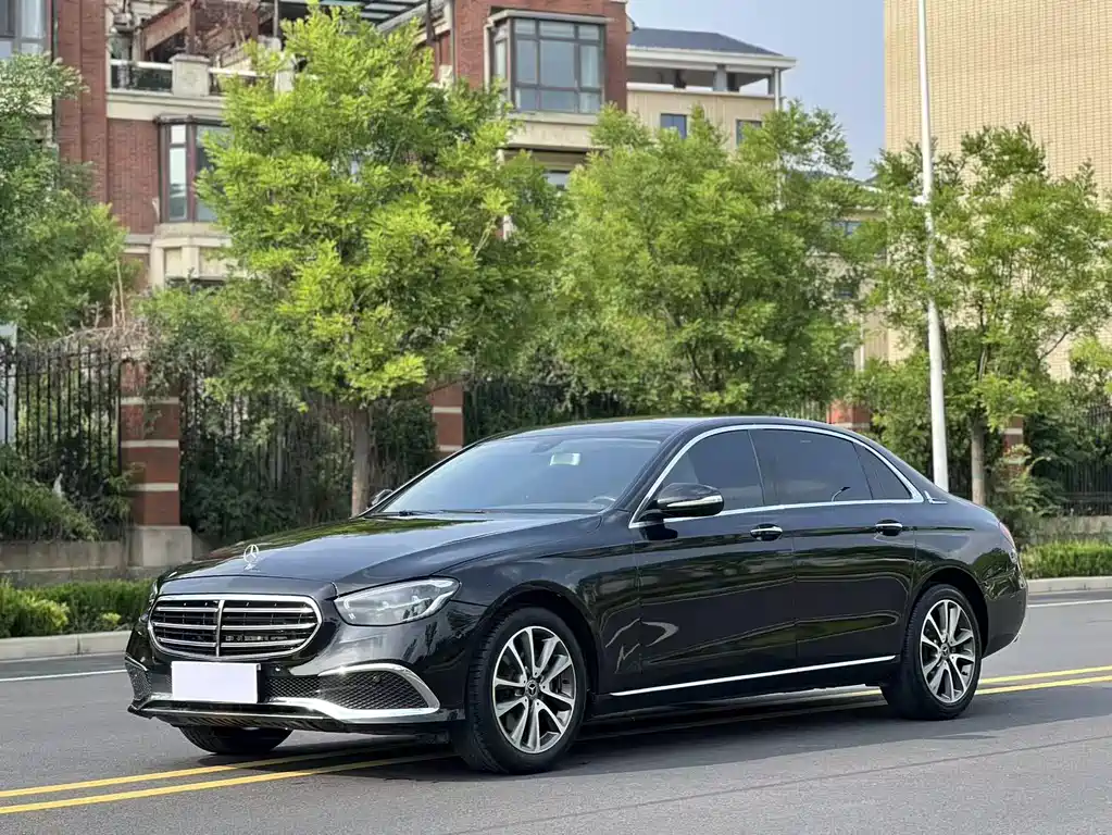 Mercedes-Benz E-Class 2018