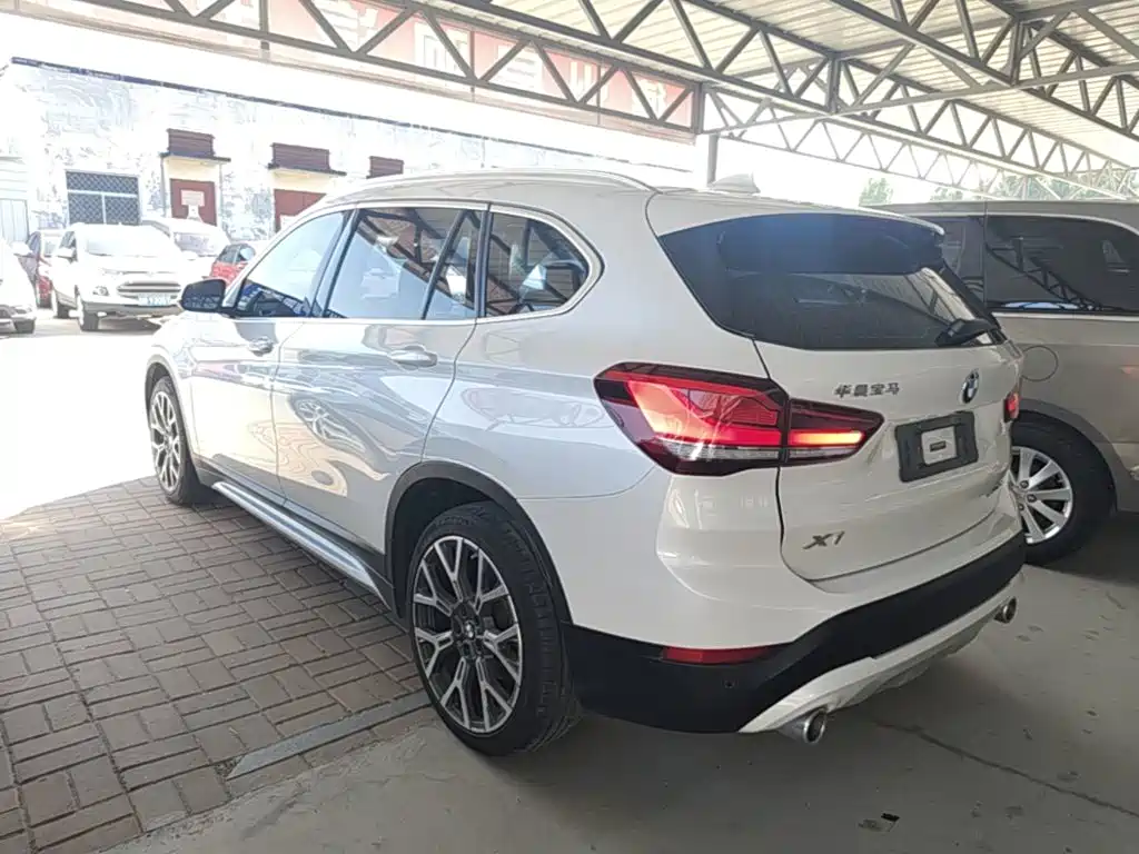 BMW X1 — миниатюра 5