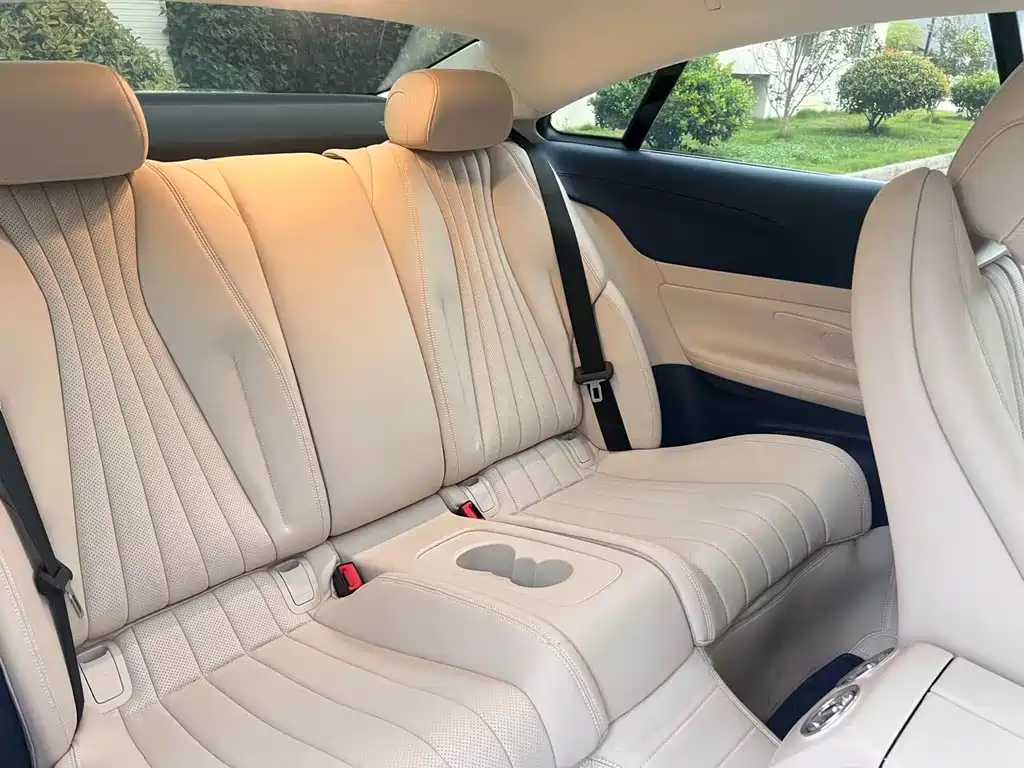 Mercedes-Benz E-Class (Import) — миниатюра 22