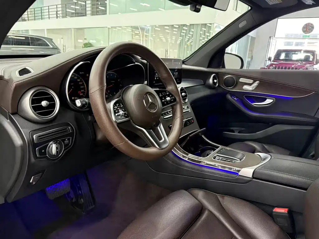 Mercedes-Benz GLC — миниатюра 4