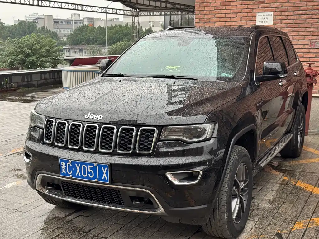 Jeep Grand Cherokee (Import)