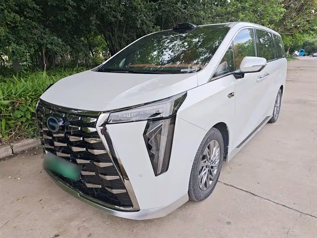 GAC Motor 传祺向往M8 2025