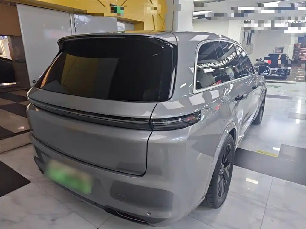 Li Auto L8 2023 Pro