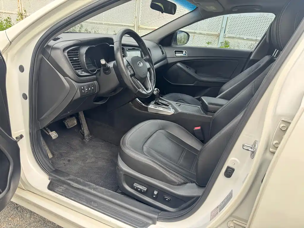 Kia K5 — миниатюра 7
