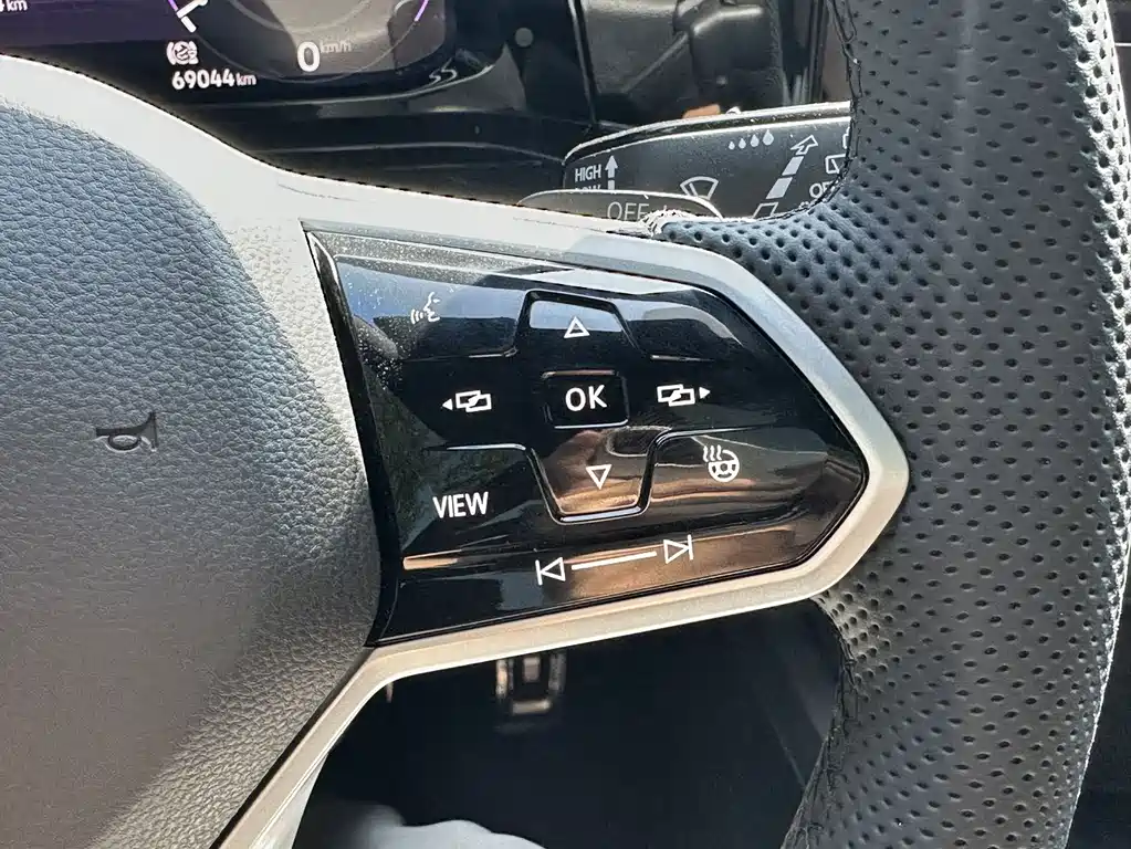 Volkswagen Golf — миниатюра 13