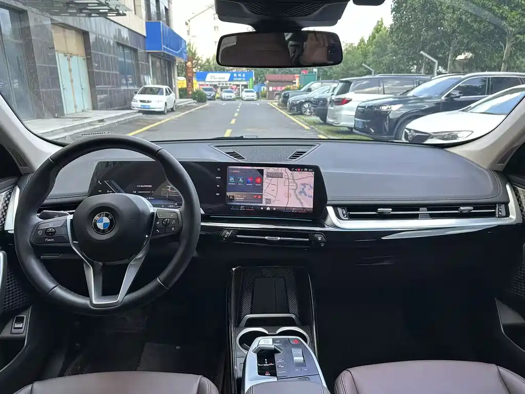 BMW X1 — миниатюра 5