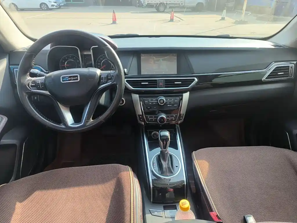 Zotye X5 — миниатюра 10