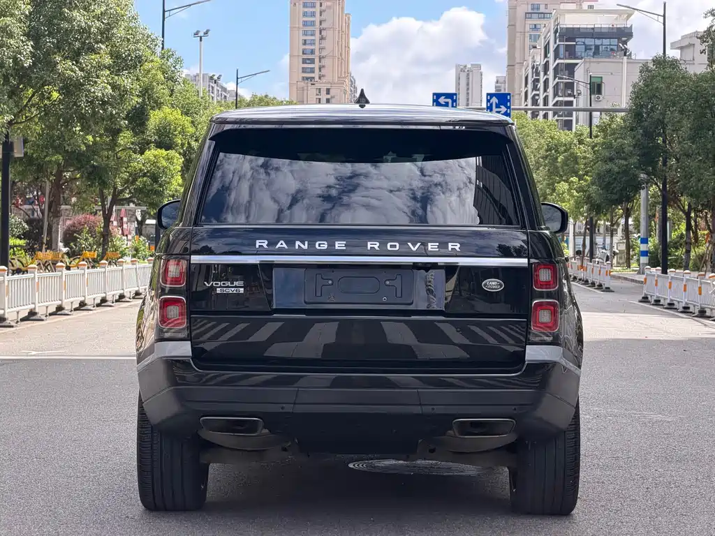 Land Rover Range Rover — миниатюра 16