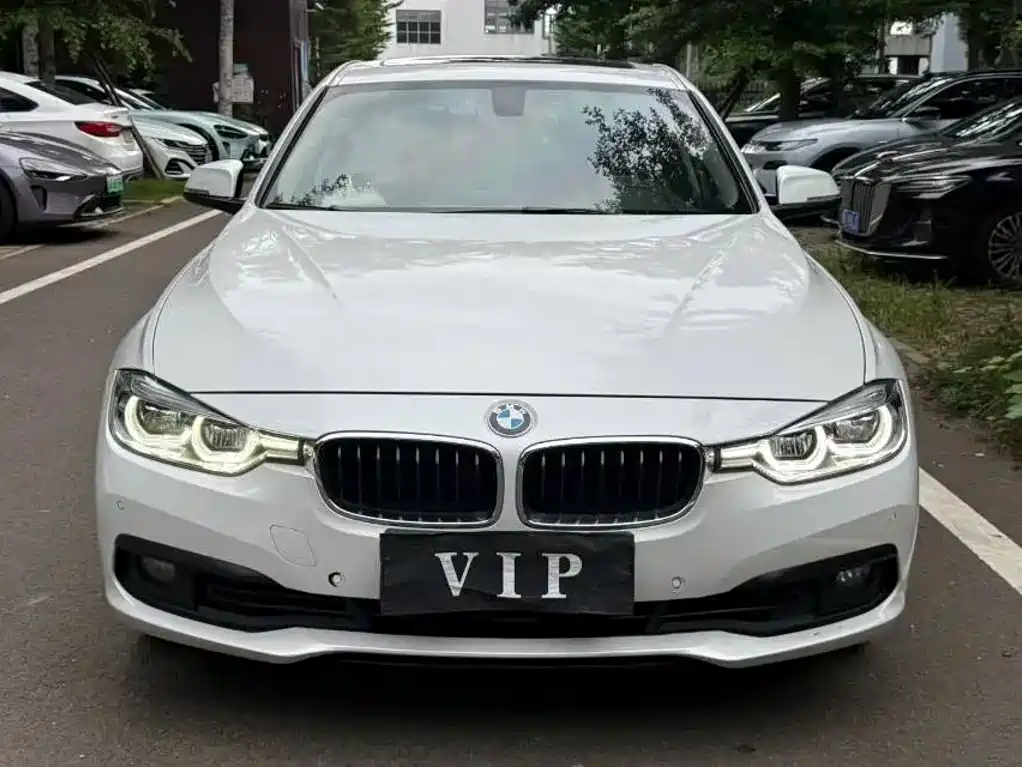 BMW 3 Series — миниатюра 2