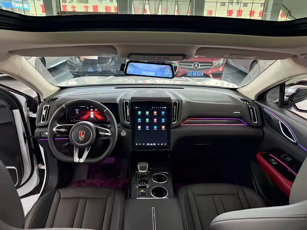 Hongqi Hongqi HS3 — миниатюра 4