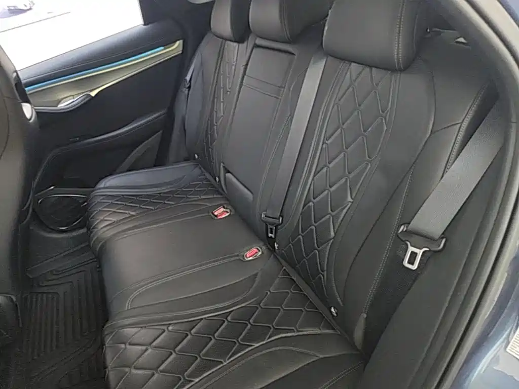 BYD Seal 07 EV — миниатюра 17