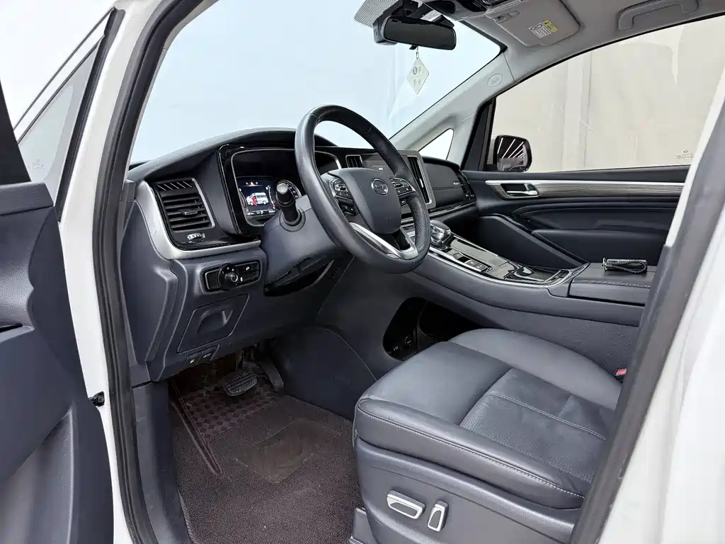 GAC Motor Trumpchi M8 — миниатюра 4