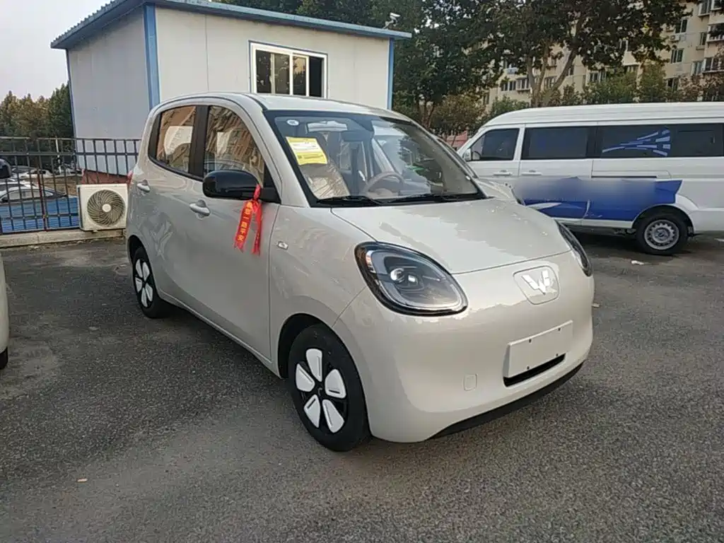 Wuling MINIEV — миниатюра 4