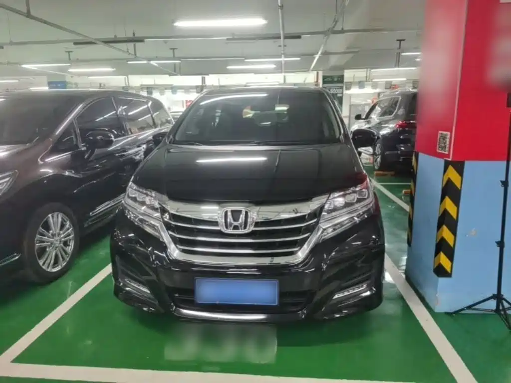 Honda Elysion 2016 2.4L Luxury
