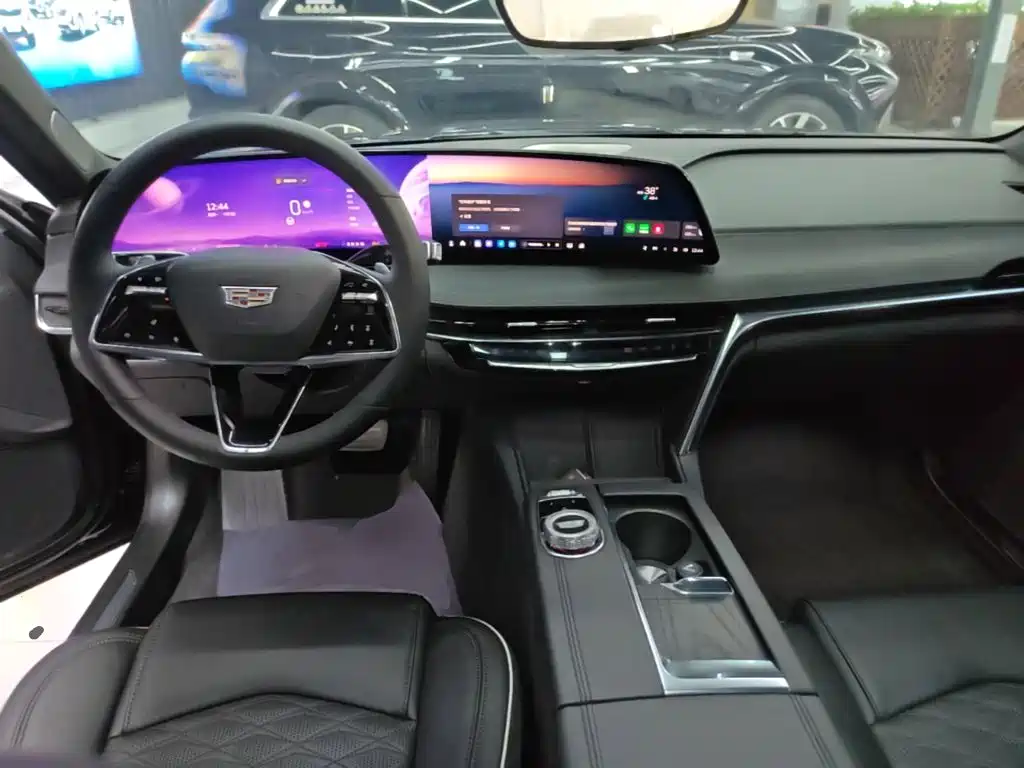 Cadillac CT6 — миниатюра 10