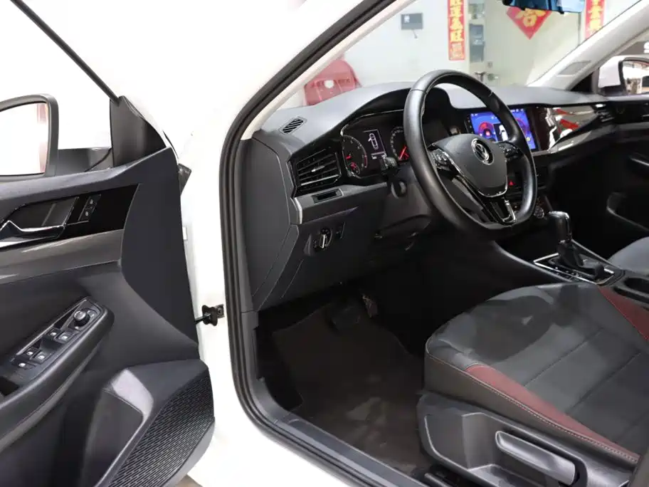 Volkswagen Bora — миниатюра 9