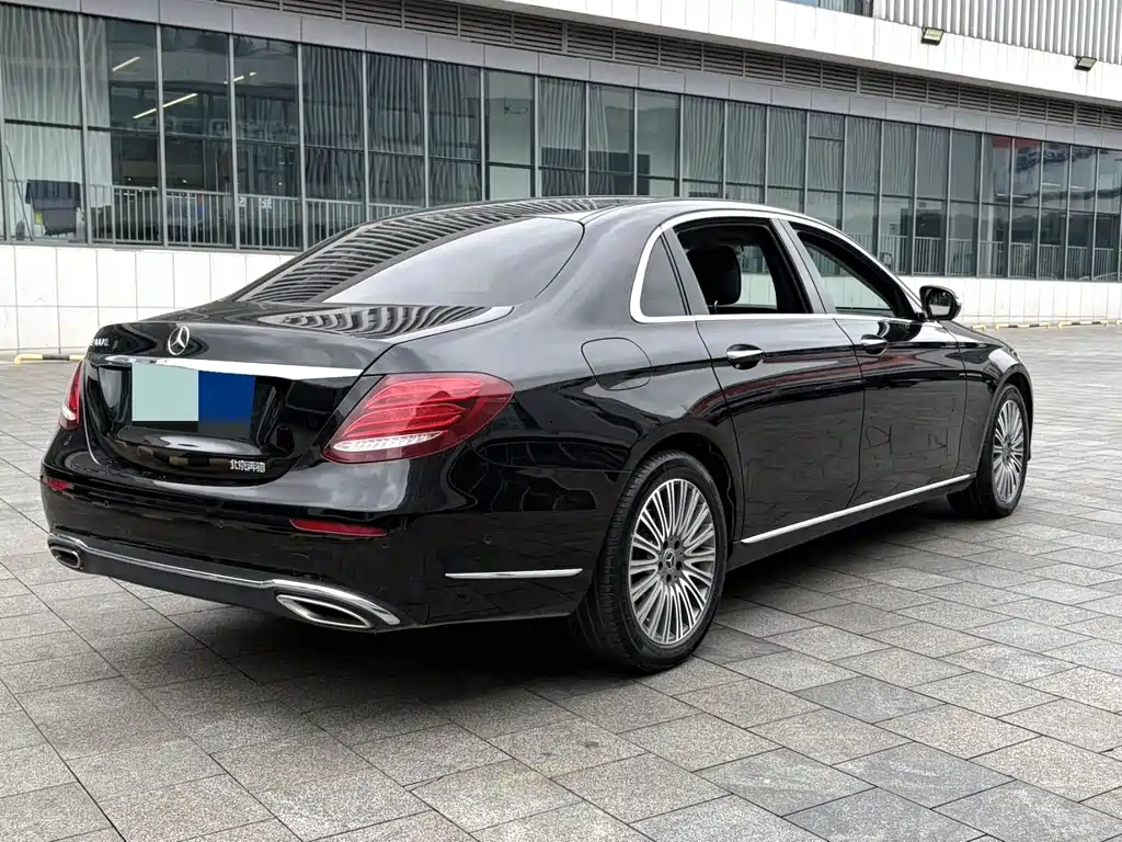 Mercedes-Benz E-Class E 2020 E 300 L Fashion