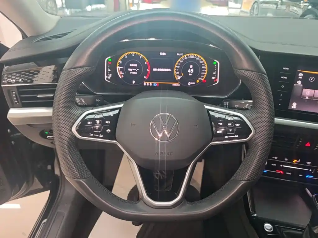 Volkswagen Passat — миниатюра 11