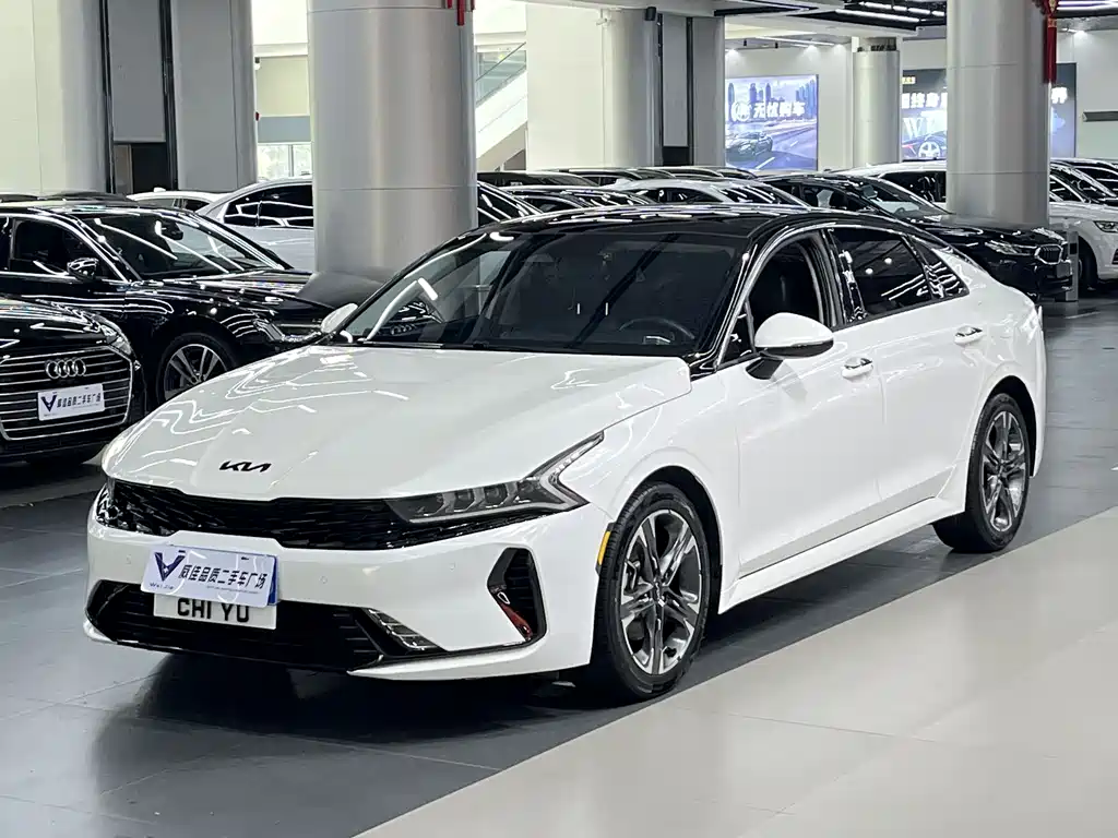 Kia K5 2023