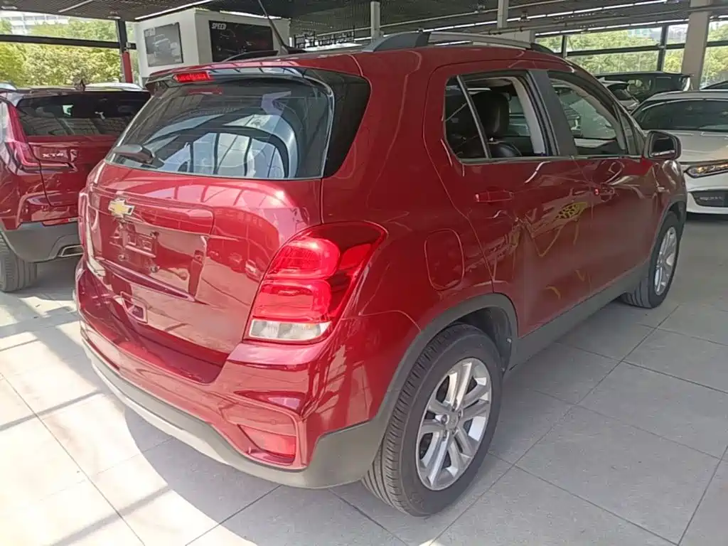 Chevrolet Trax — миниатюра 7