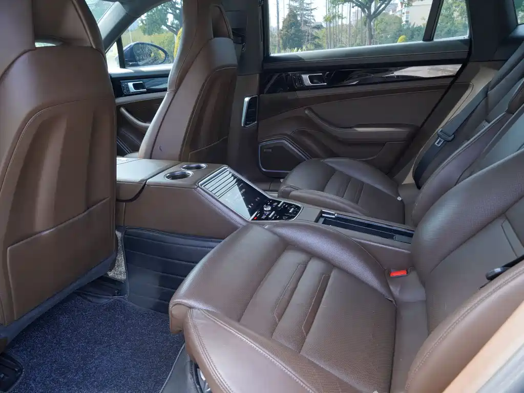 Porsche Panamera 2017 Panamera Executive Long Wheelbase 3.0T