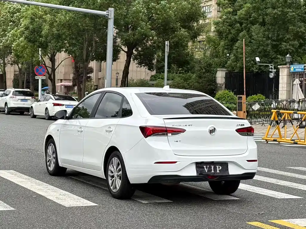 Buick Excelle — миниатюра 14