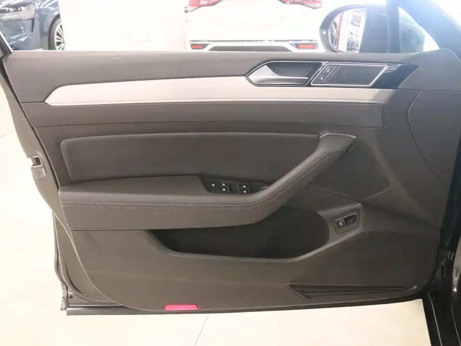 Volkswagen Viloran — миниатюра 11