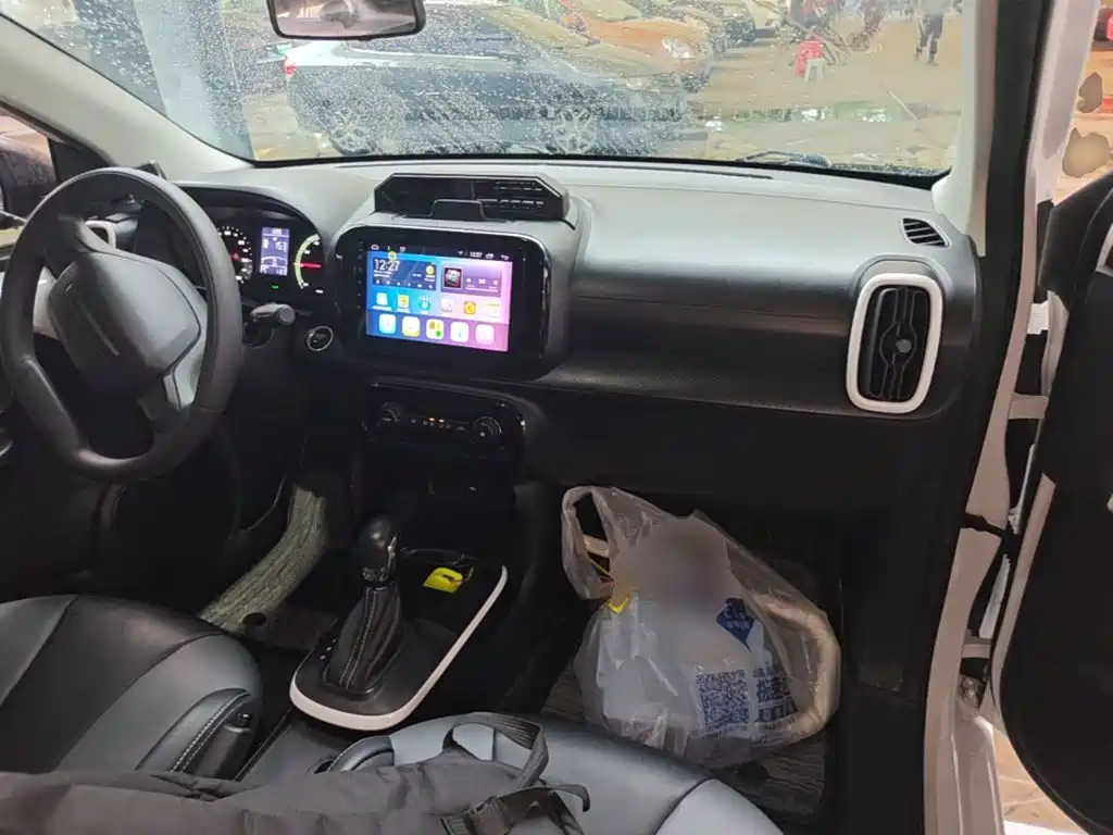 Roewe Clever — миниатюра 10
