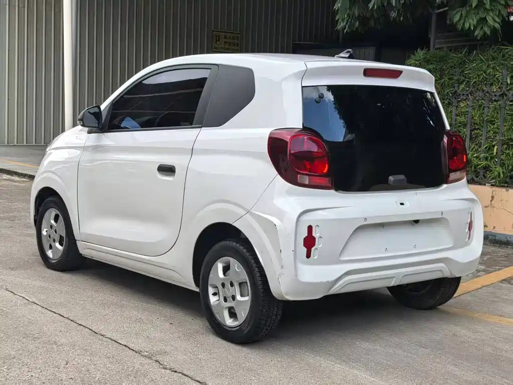 Roewe Clever — миниатюра 6