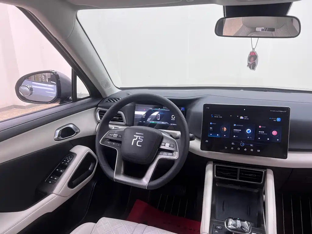BYD Yuan UP — миниатюра 19